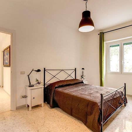 Daisy Guest House Colosseo Roma Habitación foto