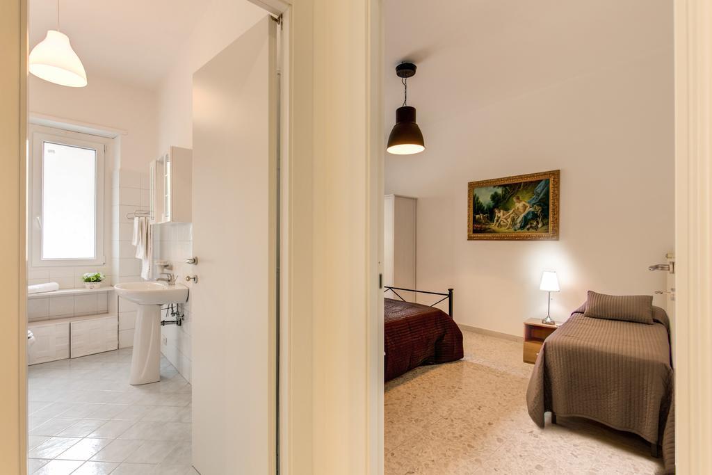 Daisy Guest House Colosseo Roma Habitación foto